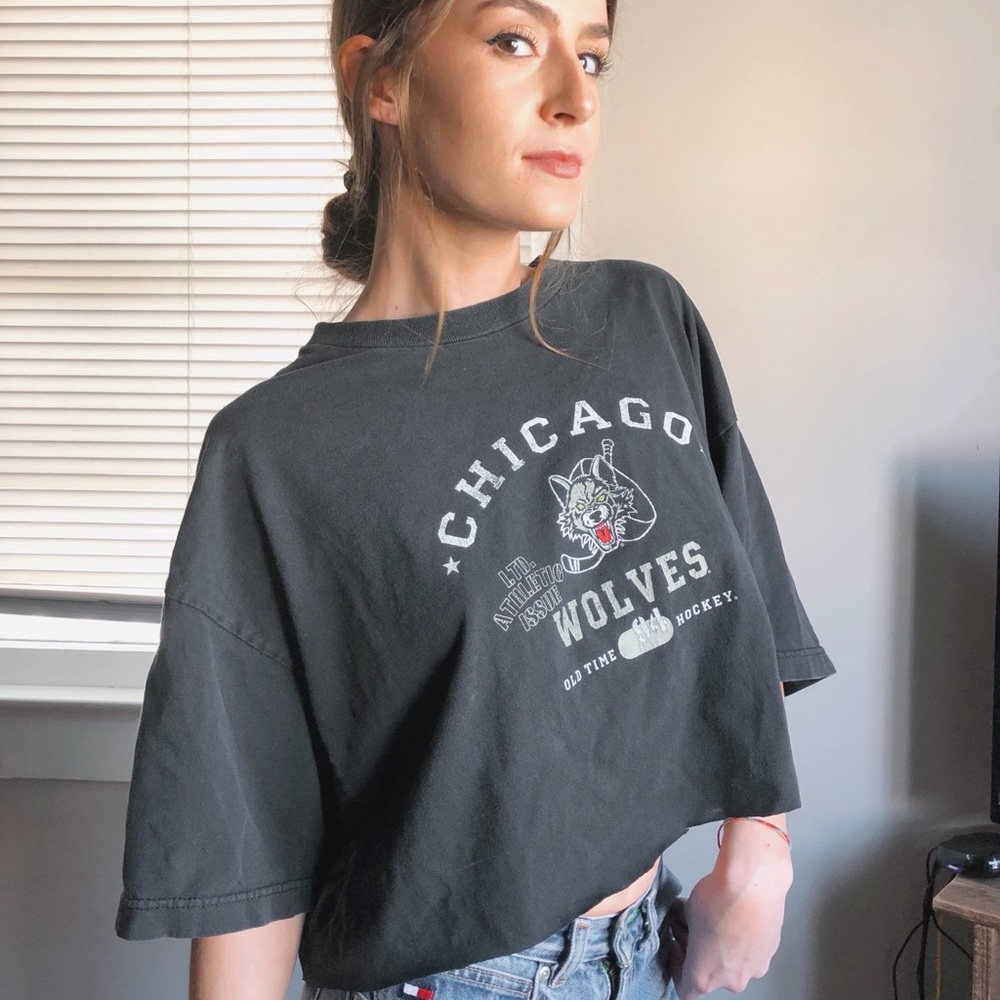 Cropped vintage tee